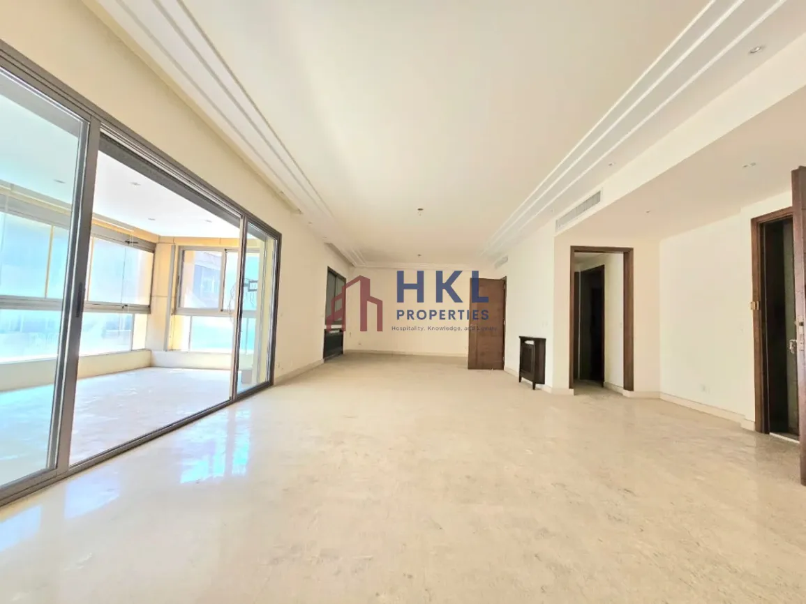 Apartment for rent in Hamra, Beirut, Lebanon - 4 bed, 4 bath