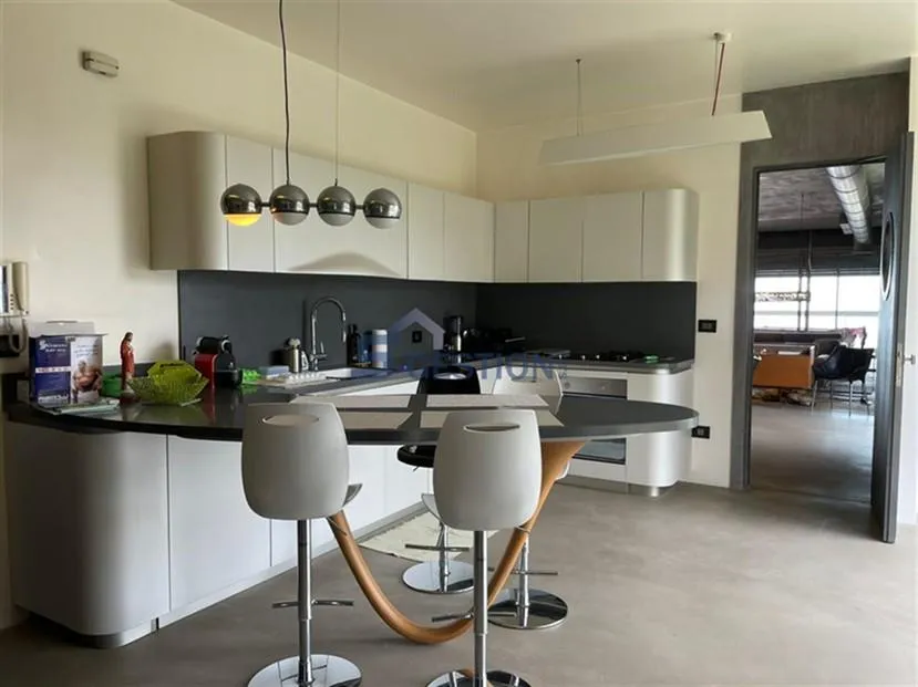 Duplex for Sale in Montiverdi