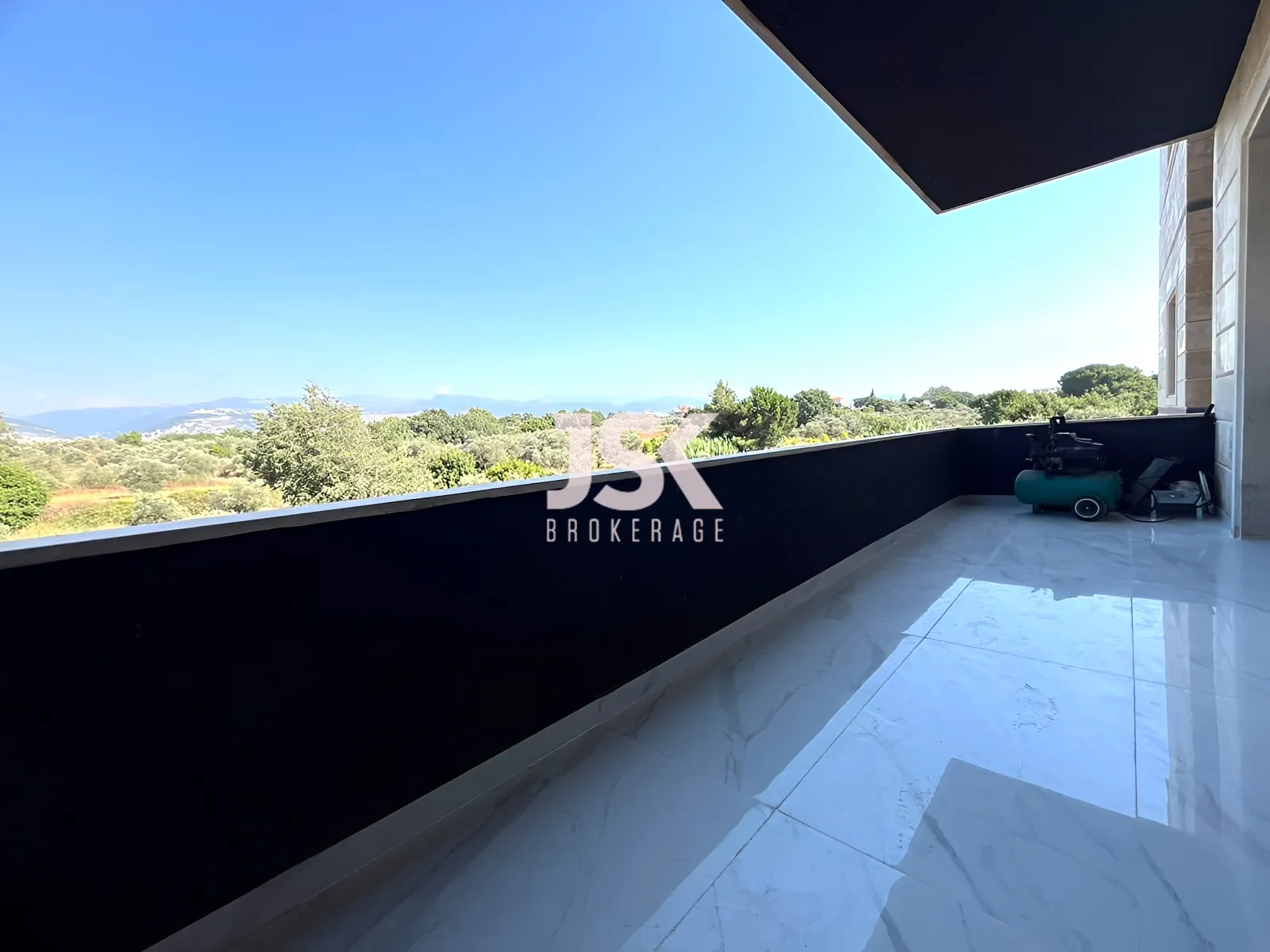 Apartment for Sale in Koura - 3 bed, 3 bath