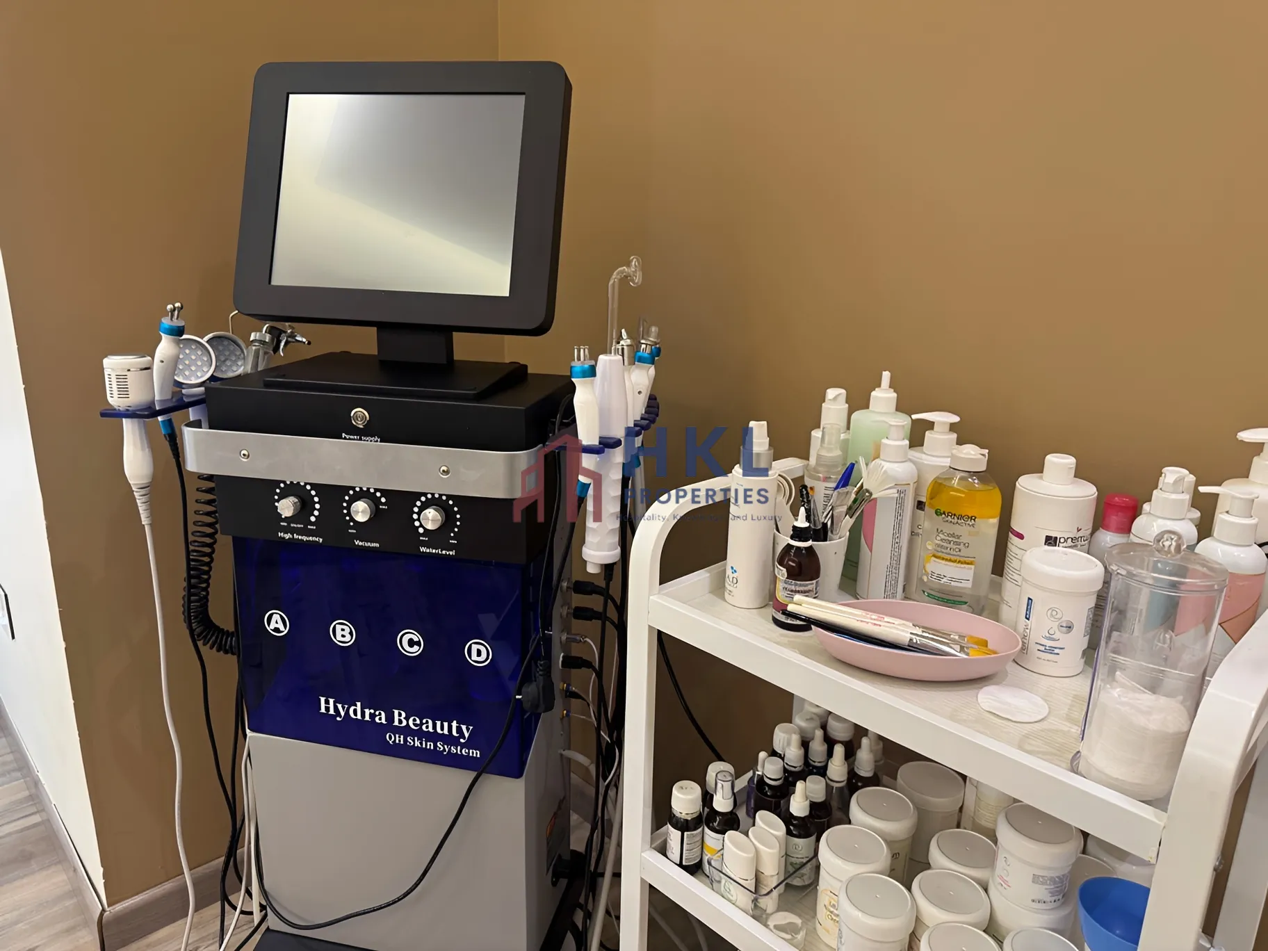 Clinic for rent in Achrafieh, Beirut, Lebanon