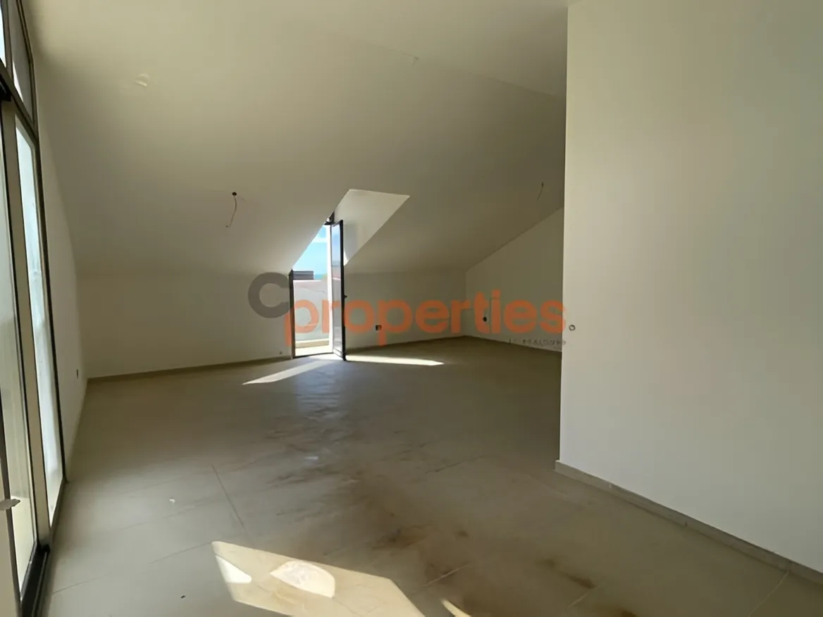 Apartment for Sale in Kfar Hbab