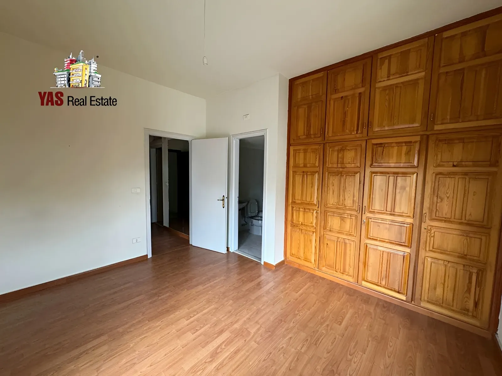 Apartment for Sale in Ajaltoun - 3 bed, 4 bath