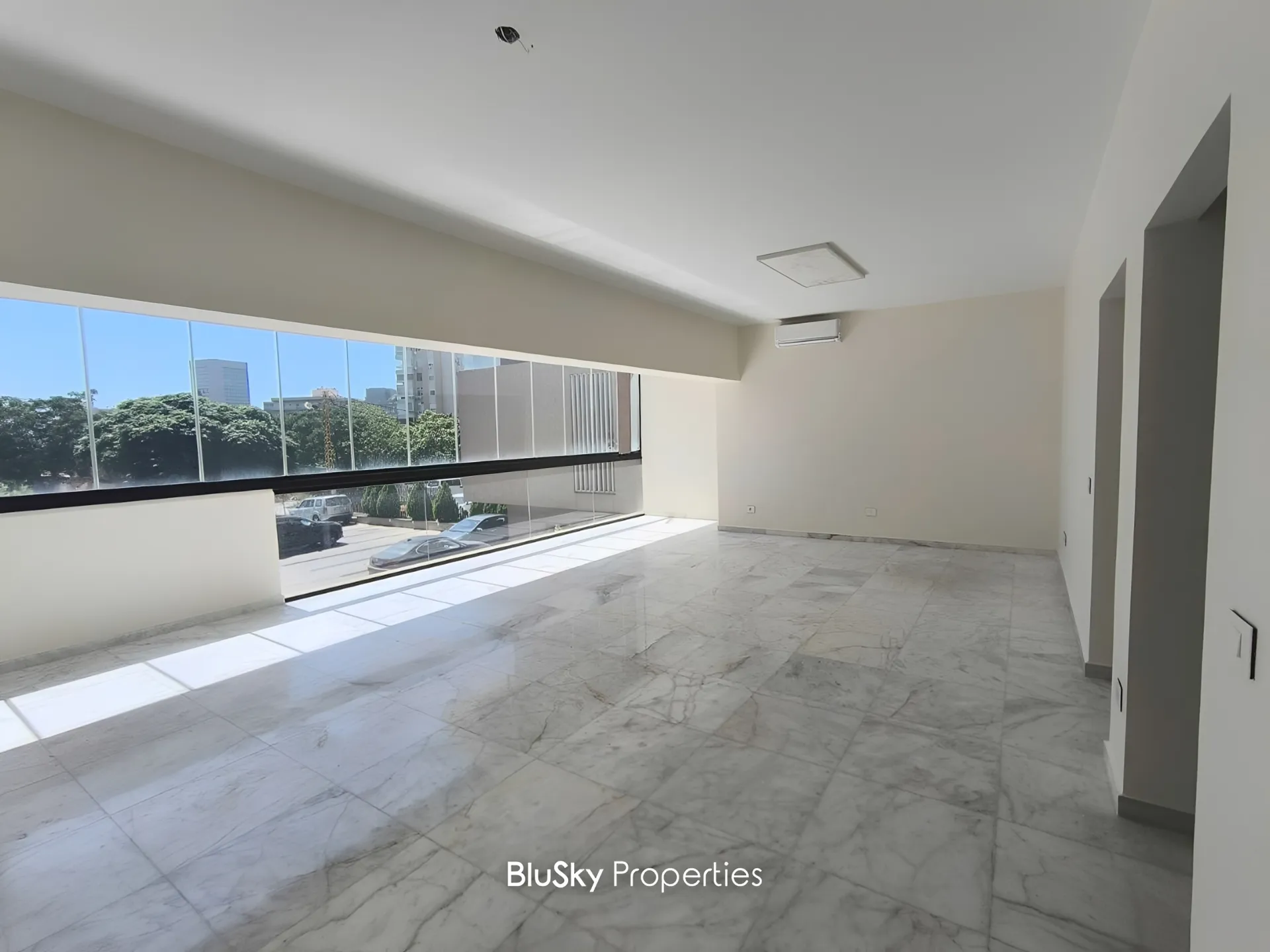 Apartment for rent in Zalqa, lebanon - 3 bed, 3.0 bath