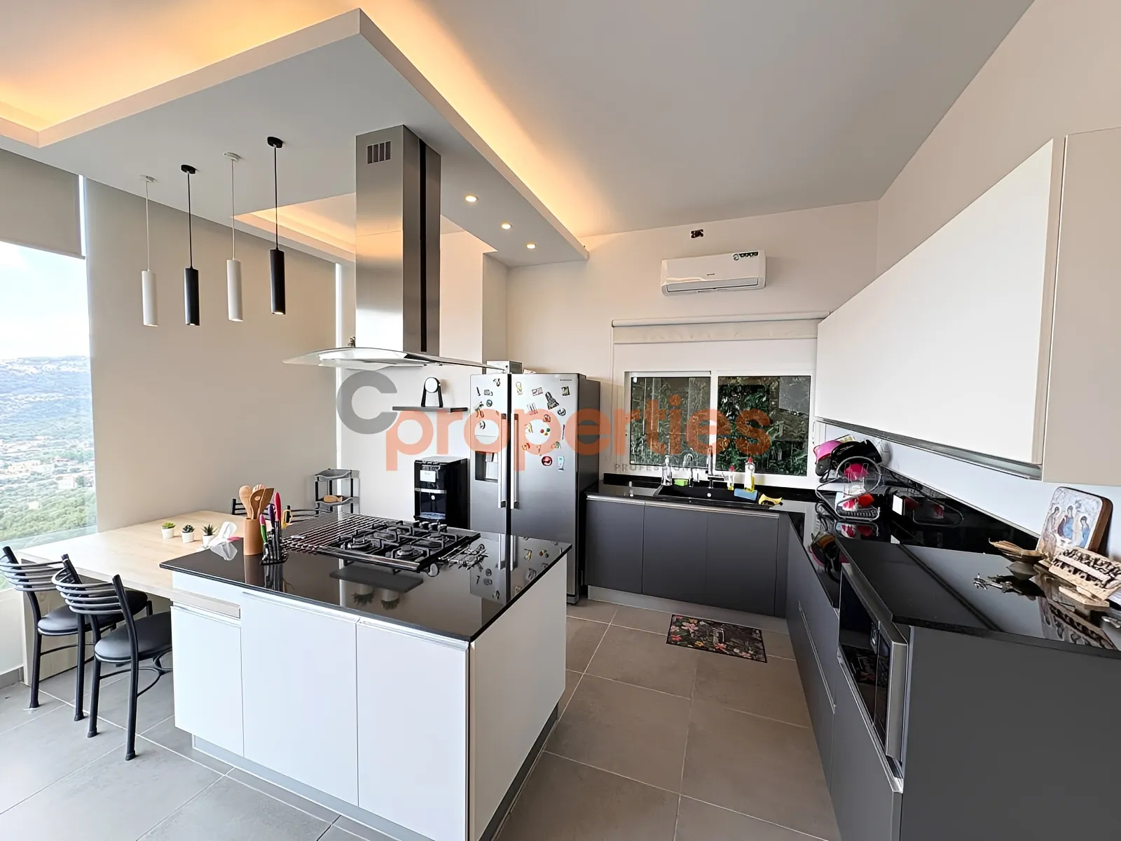 Villa for Sale in Chabtine