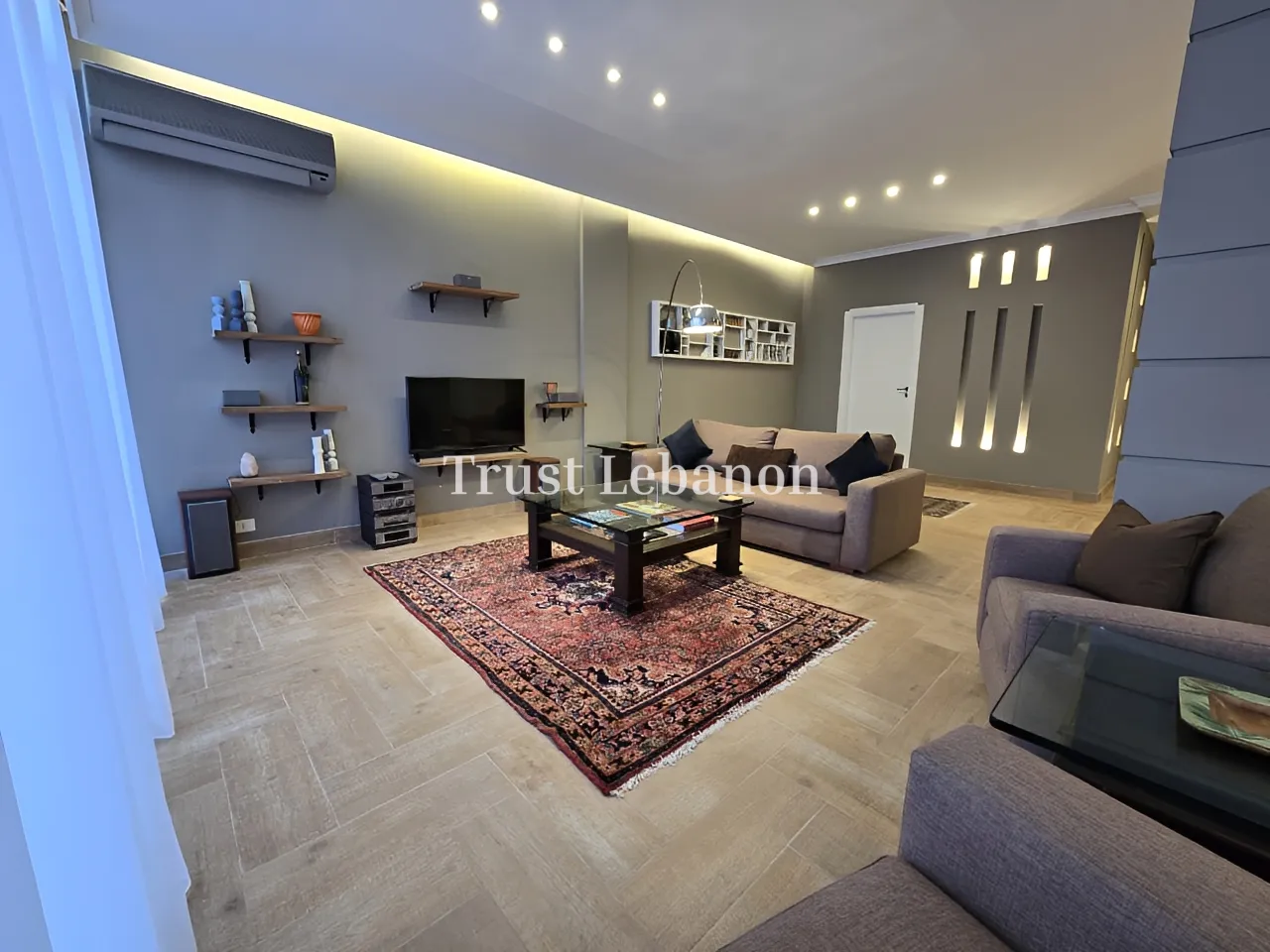 Apartment for rent in Achrafieh, Beirut, Lebanon