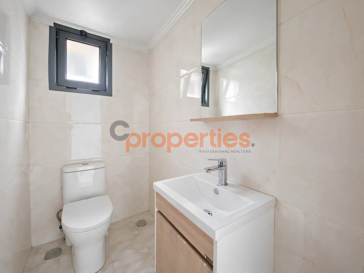 Apartment for Sale in Zalqa - 3 bath