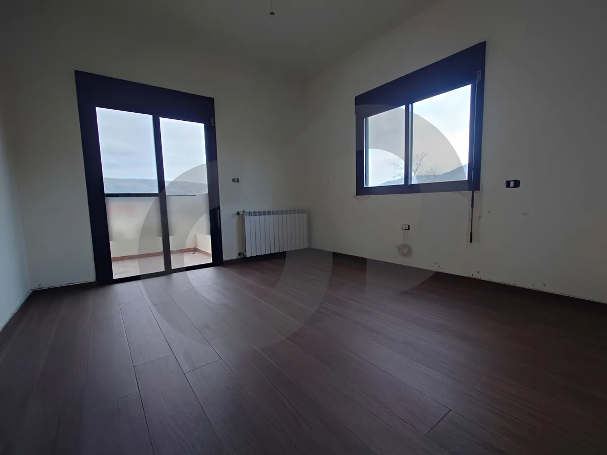 Apartment for Sale in Zgharta, Lebanon - 3 bed, 3 bath