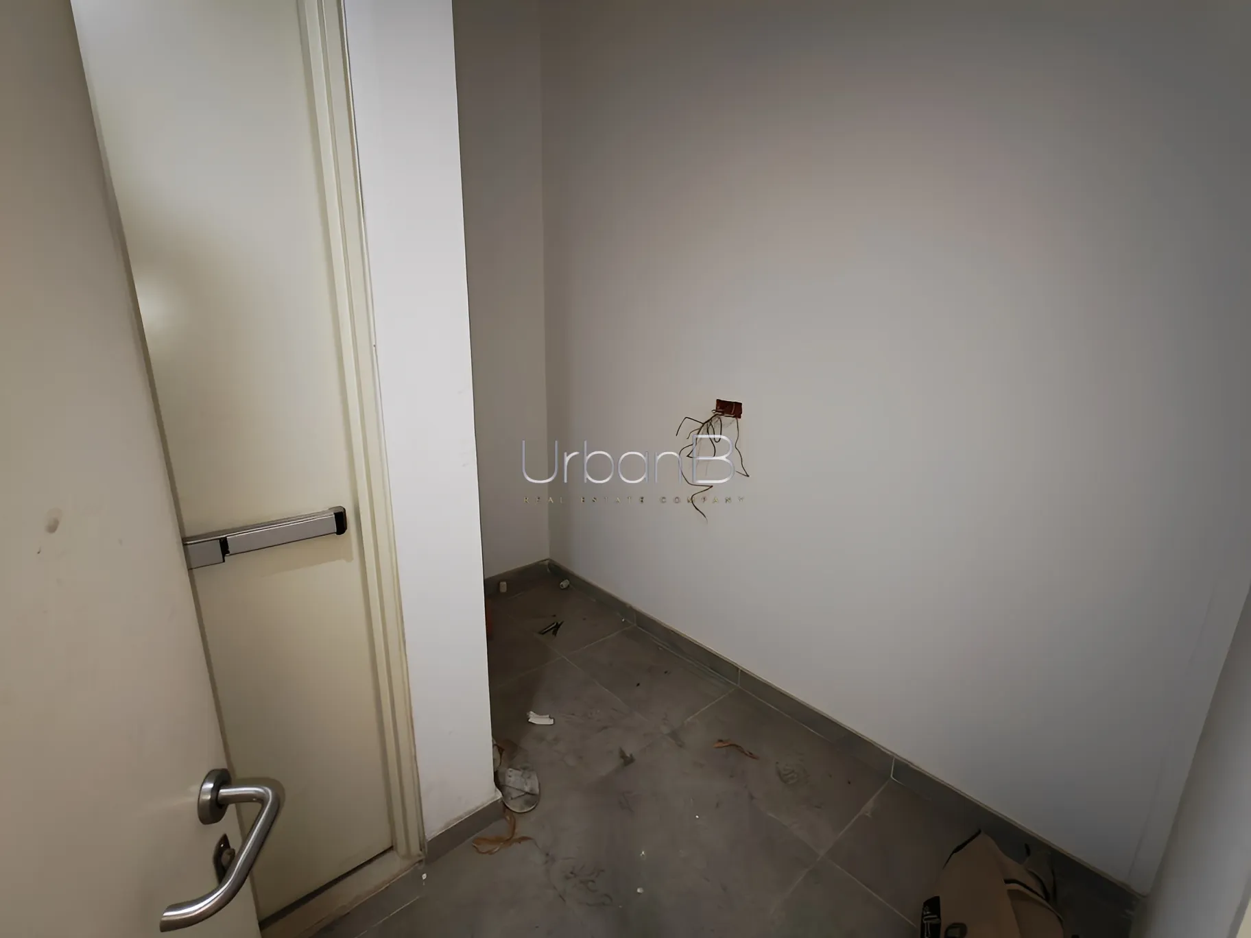 Apartment for Sale in Achrafieh, Beirut, Lebanon - 3 bed, 4 bath