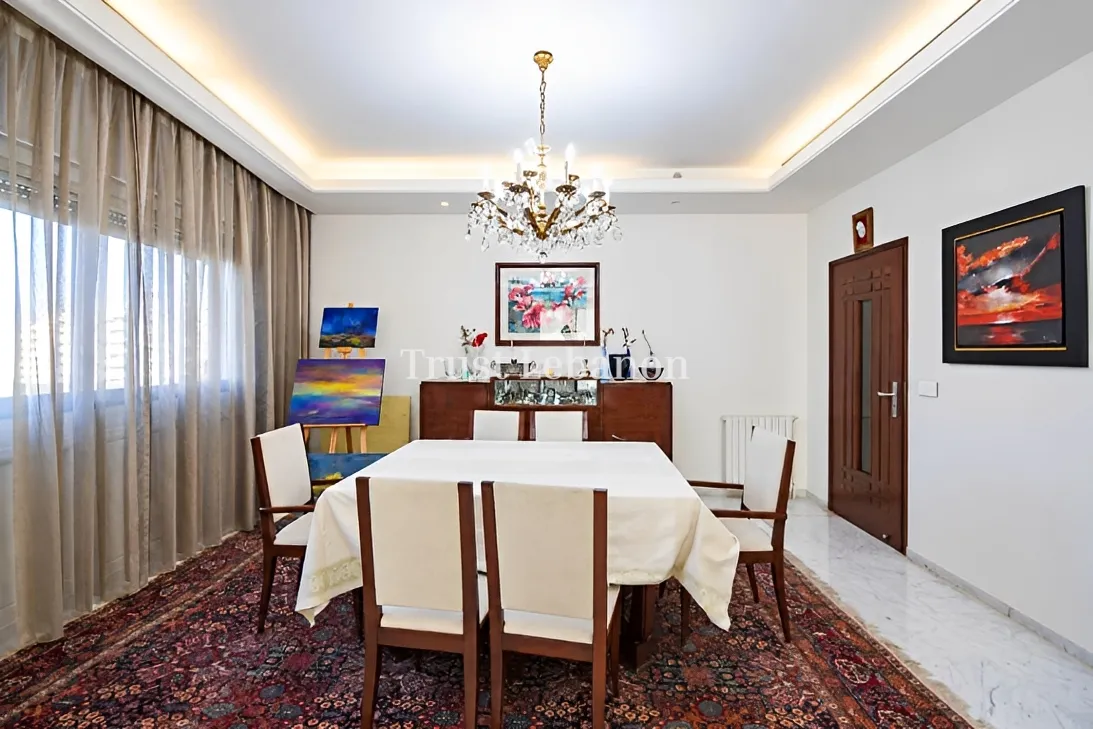 Apartment for sale in Horch Tabet