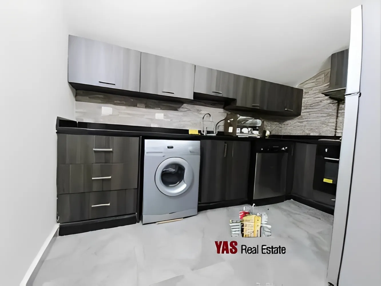 Apartment for Rent in Haret Sakhr