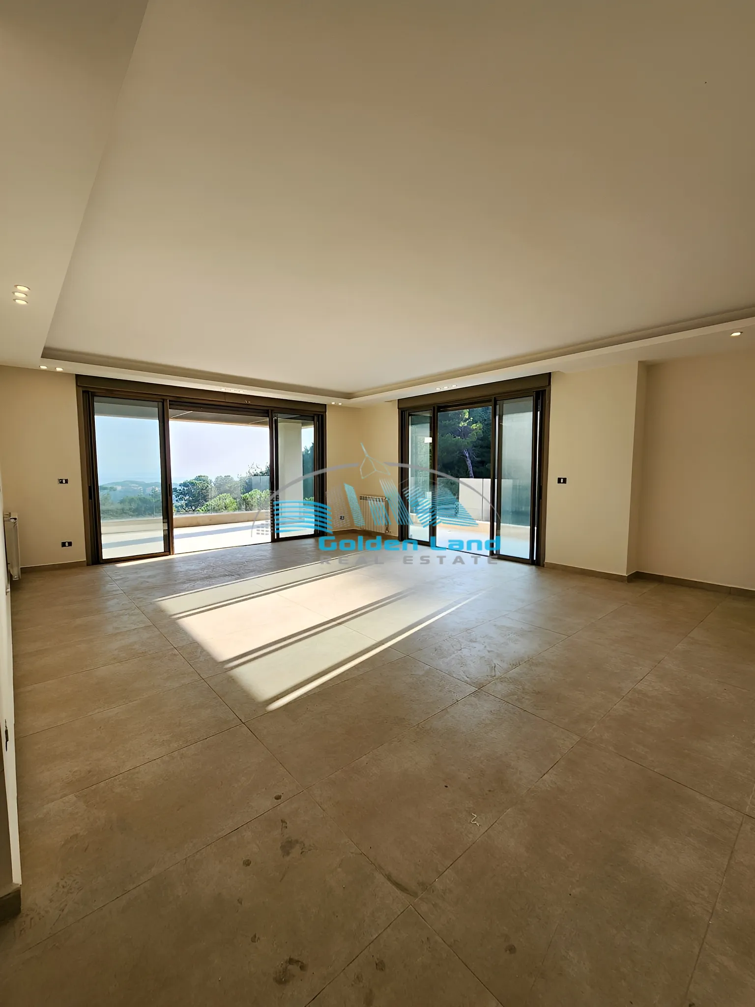 Apartment for Sale in Baabdat