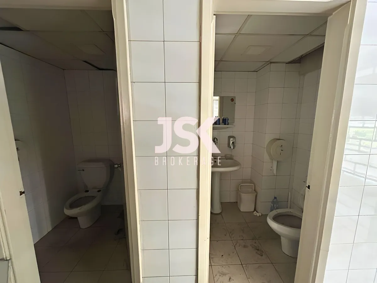Office for Sale in Badaro