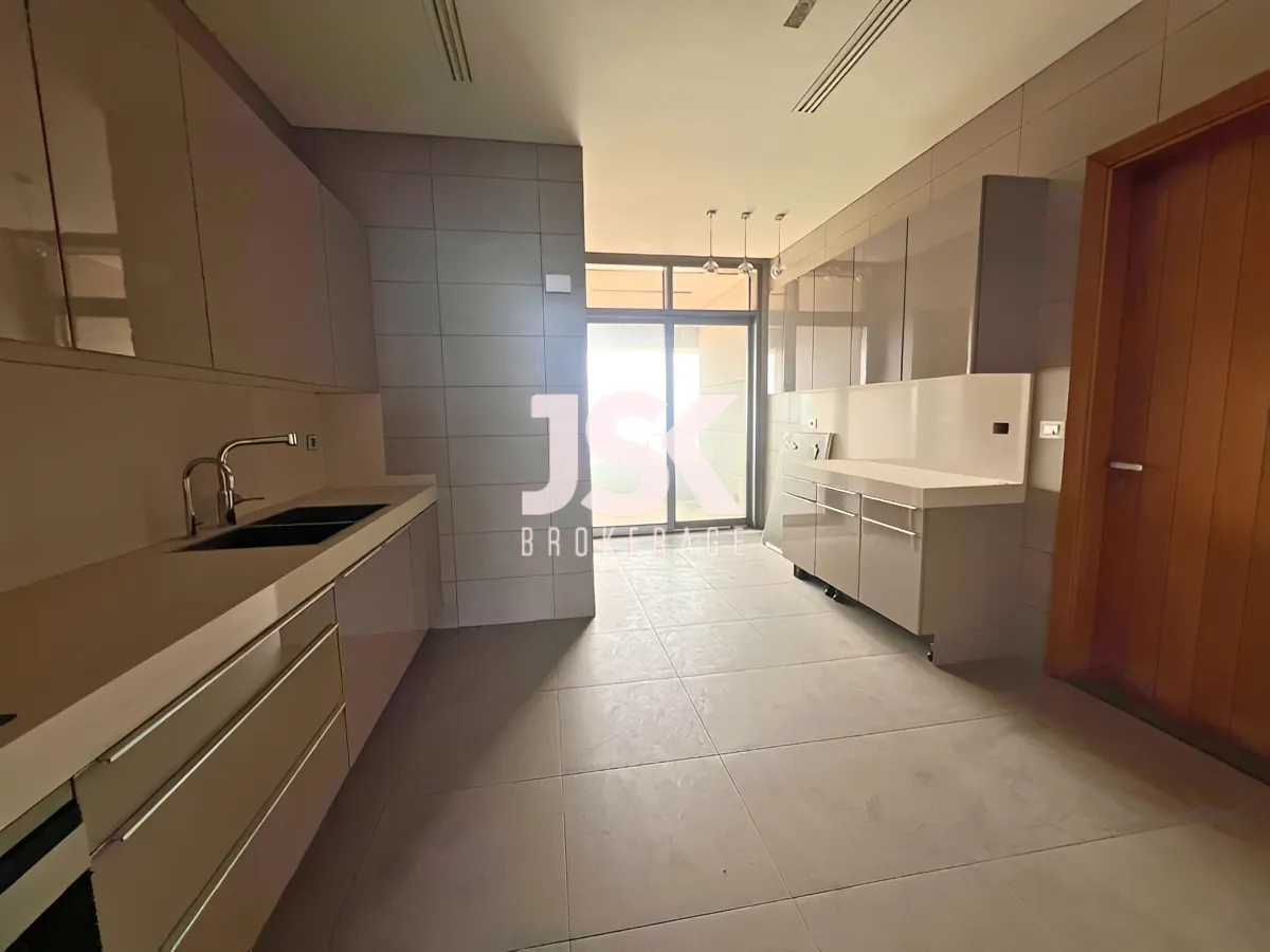 Apartment for Sale in Caree d'or, Achrafieh, Beirut, Lebanon