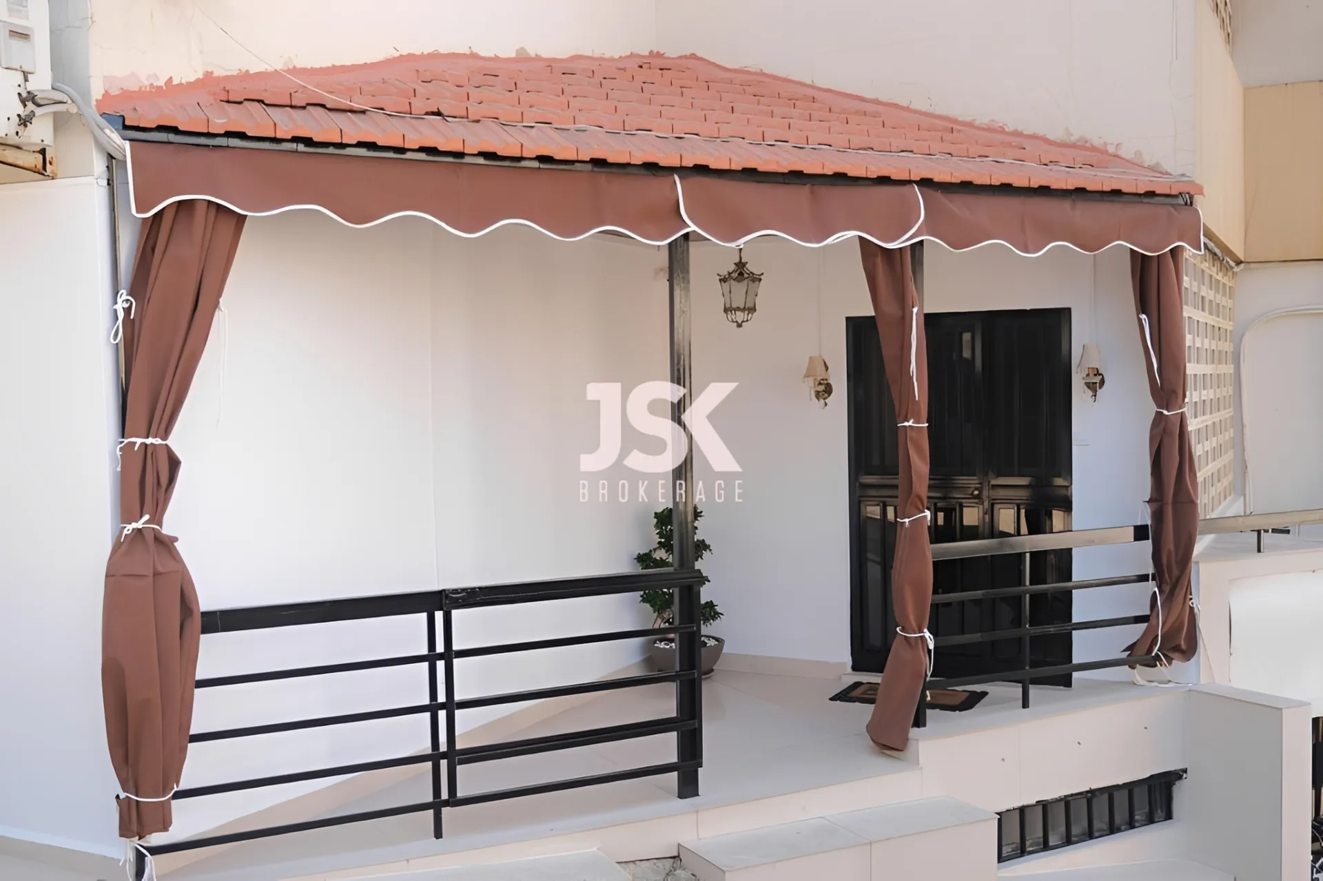 Apartment for Sale in Mazraat Yachoua