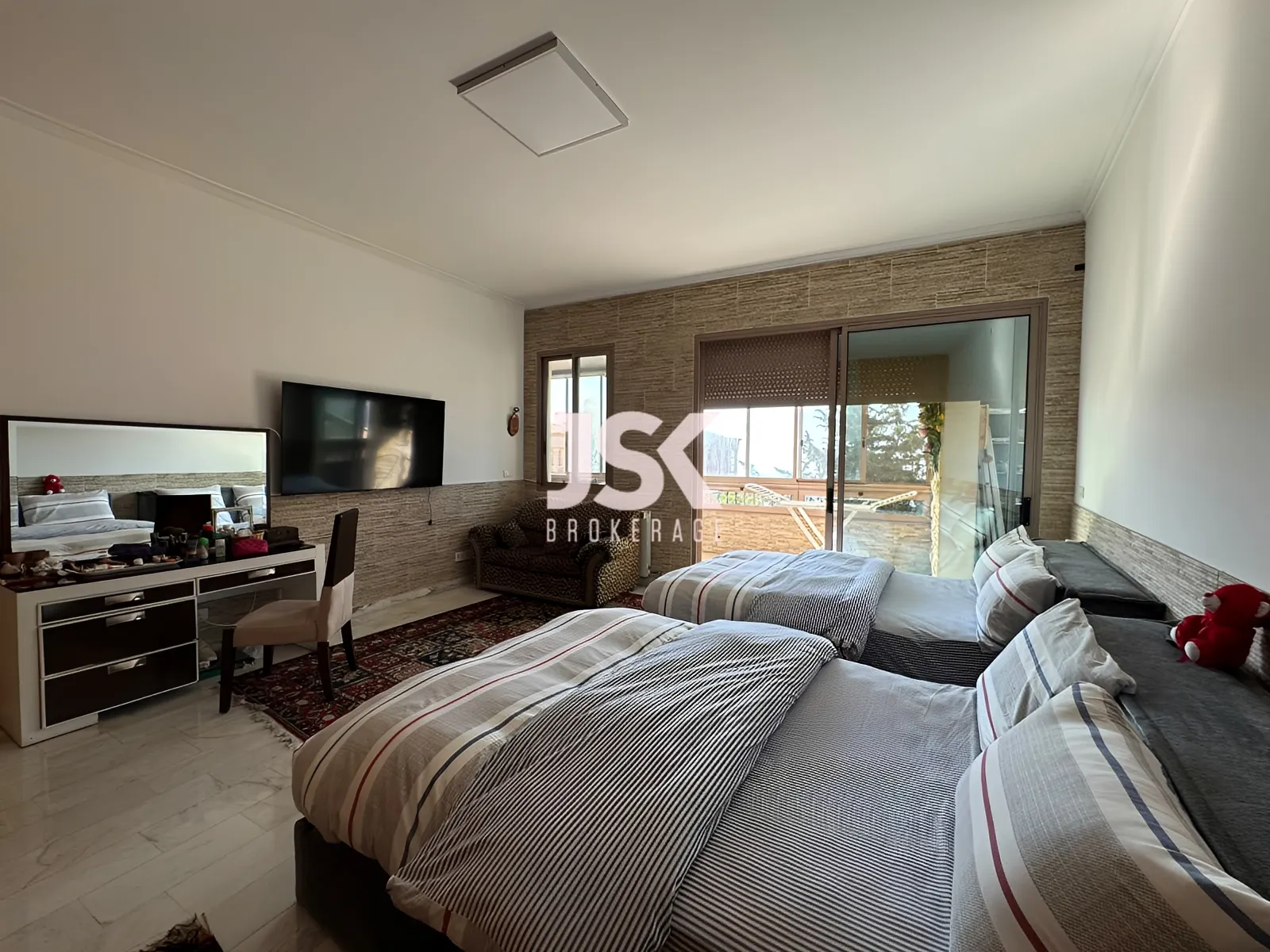 Apartment for Sale in Beit Meri