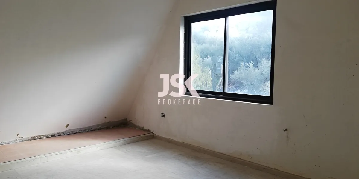 Villa for Sale in Qornet El Hamra, Lebanon