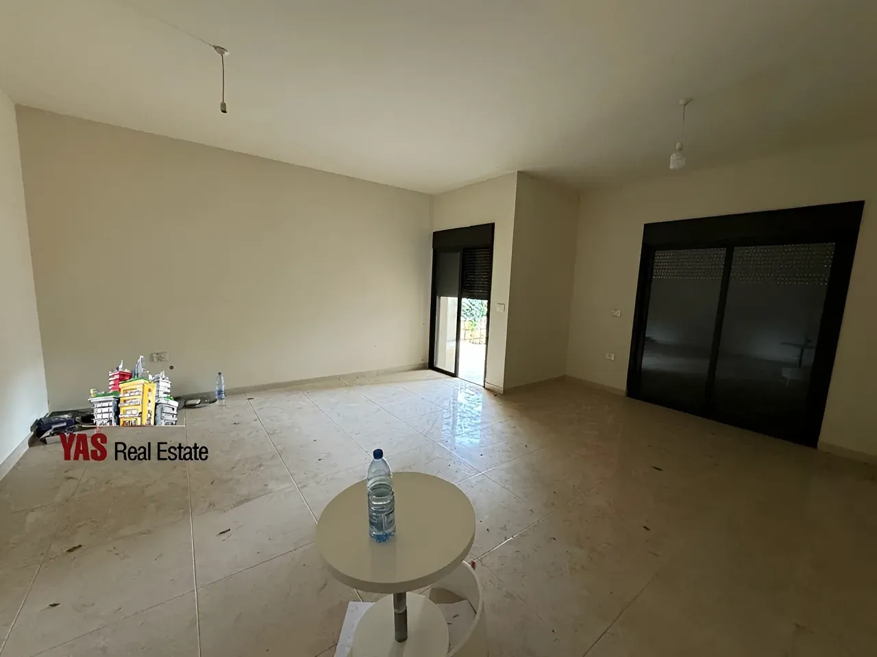 Apartment for Sale in Ballouneh - 3 bed, 4 bath