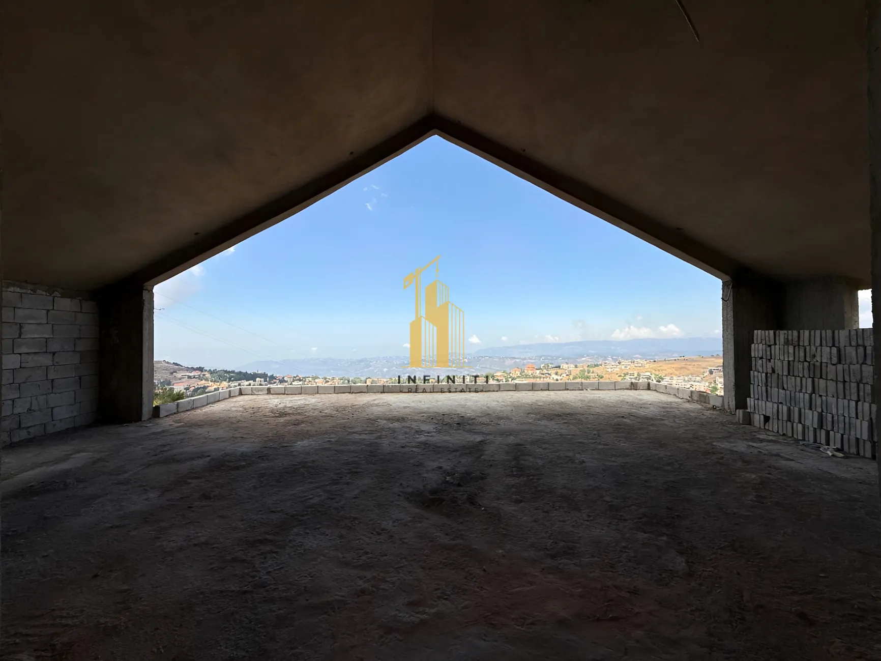 Villa for sale in Saoufar, Lebanon