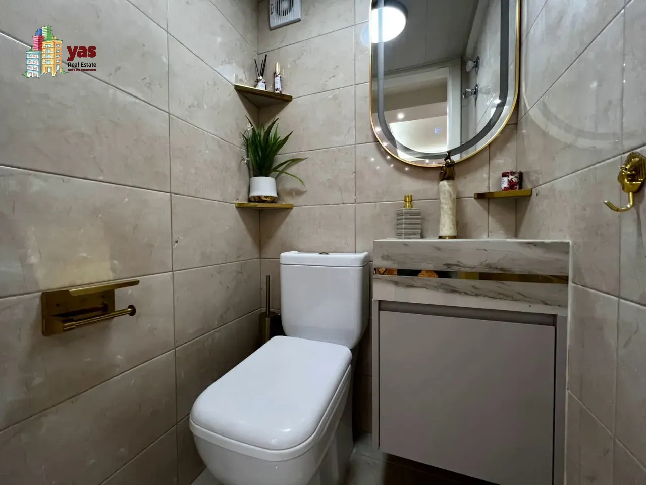 Apartment for Rent in Ballouneh