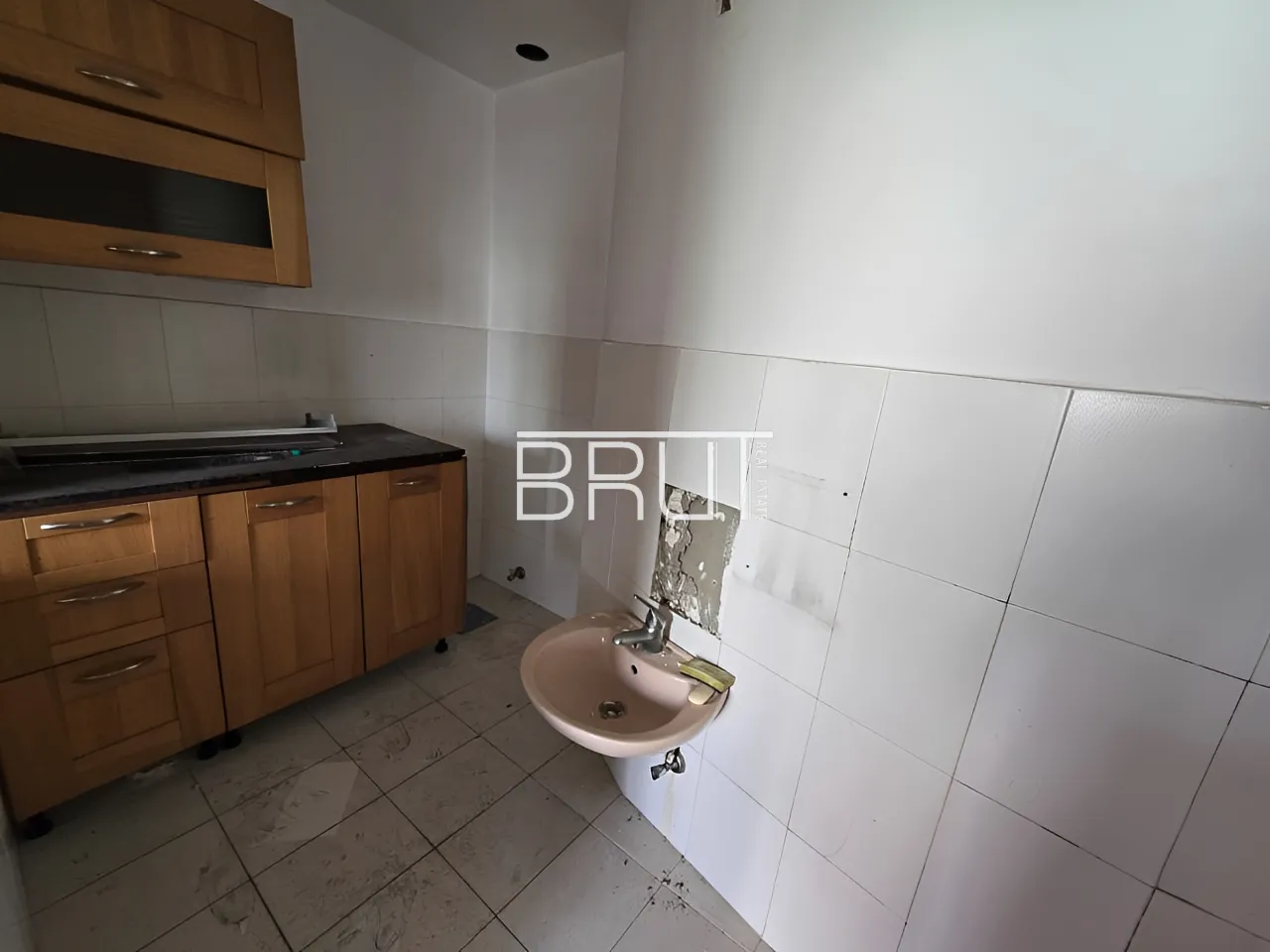 Apartment for Rent in Zouk Mosbeh