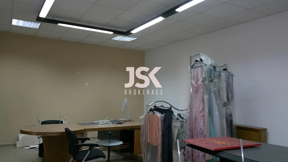 Warehouse for Sale in Bsalim