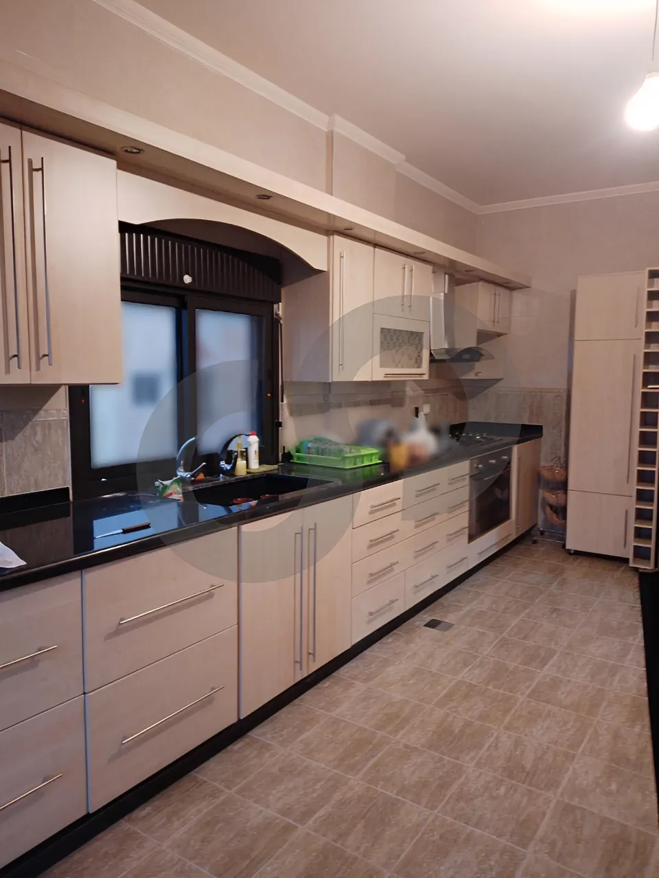 Building for Sale in Barsa - 9 bed