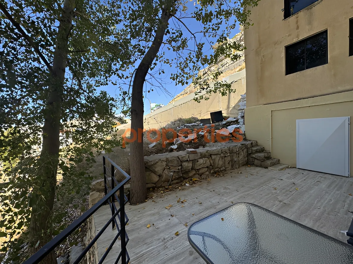 Chalet for Sale in Faqra