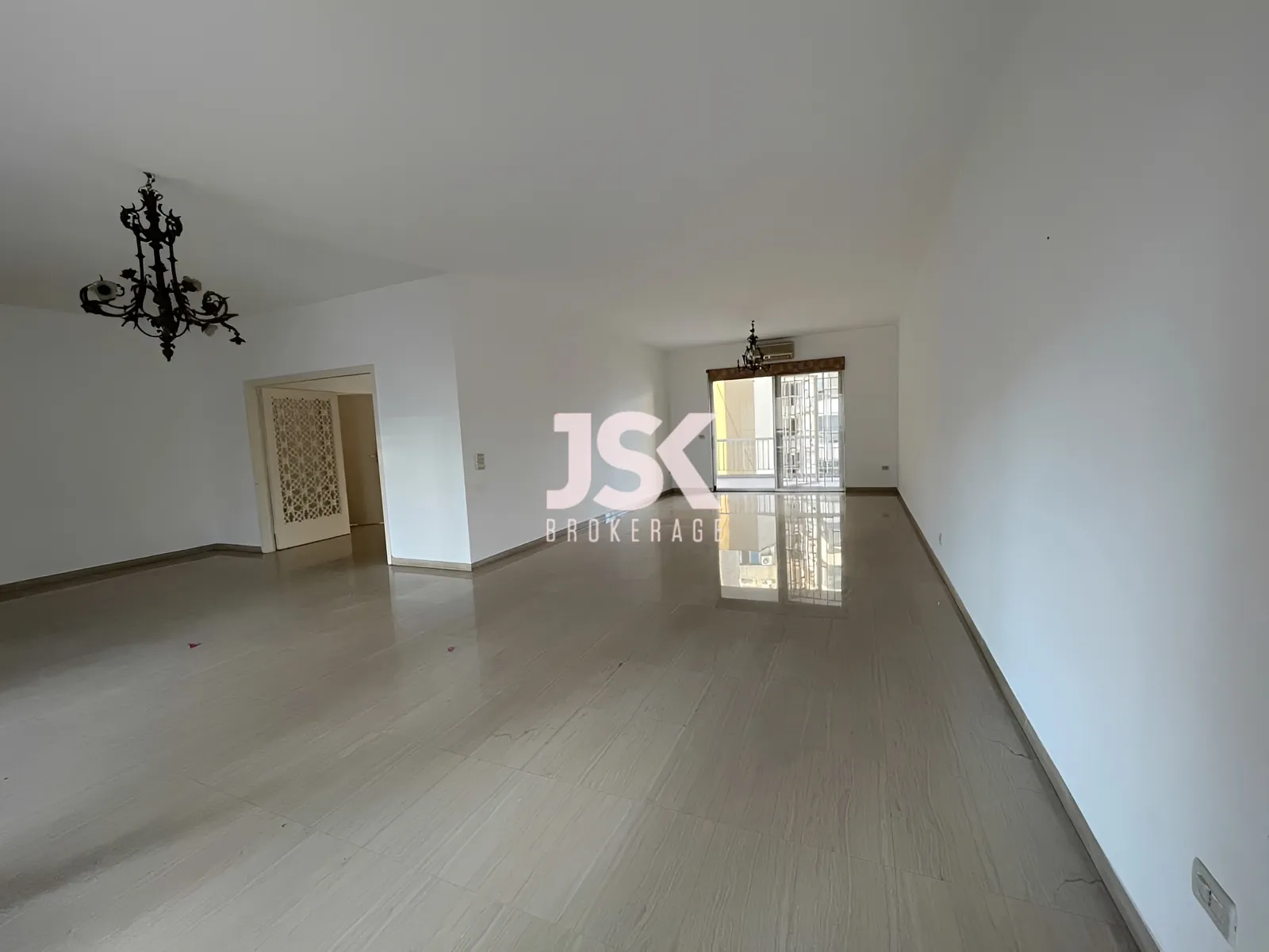 Apartment for Rent in Ras Beirut