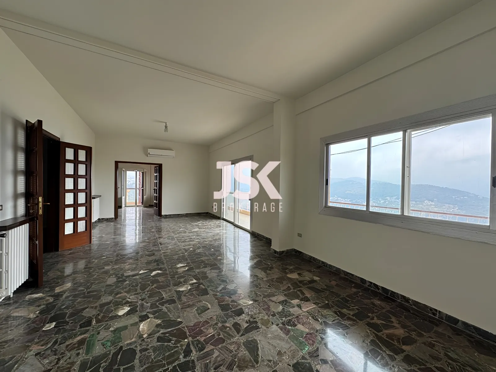 Apartment for Rent in Beit Meri