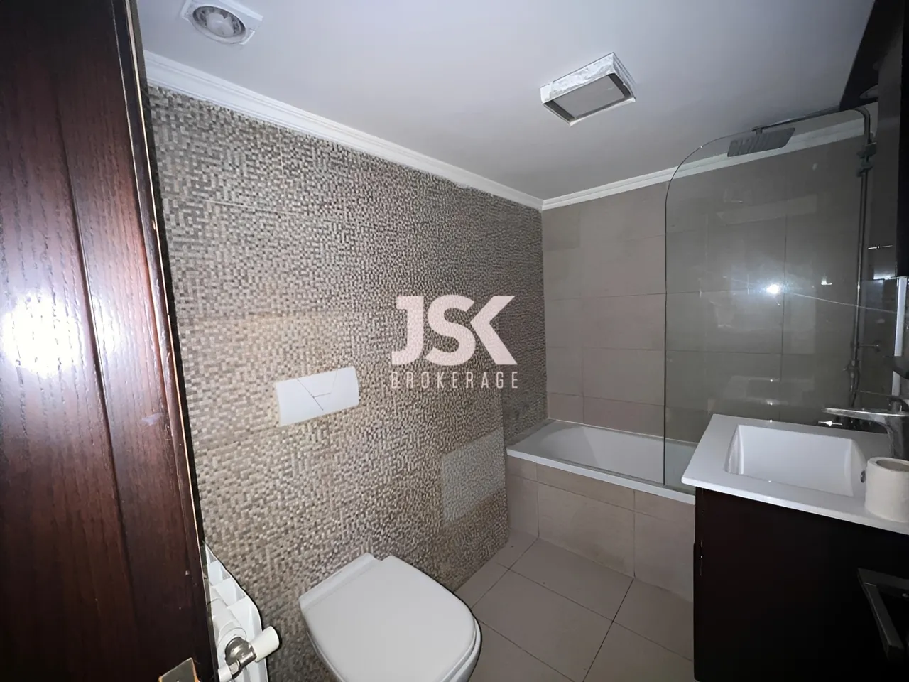 Apartment for Sale in Dekwaneh