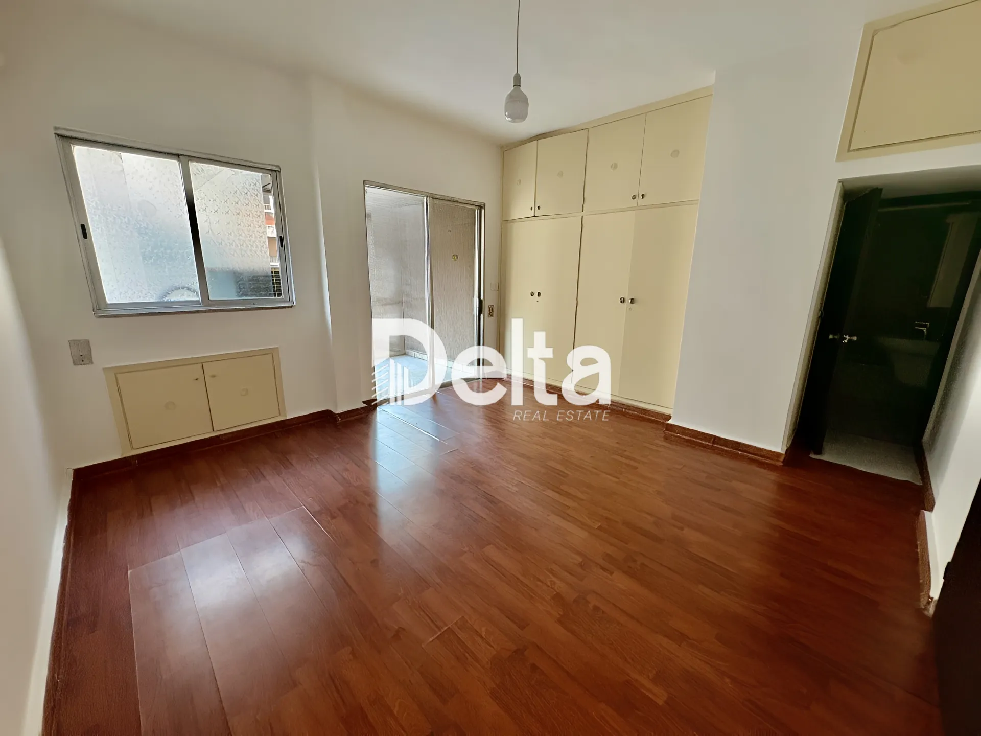 Apartment for rent in Mar elias, beirut, lebanon