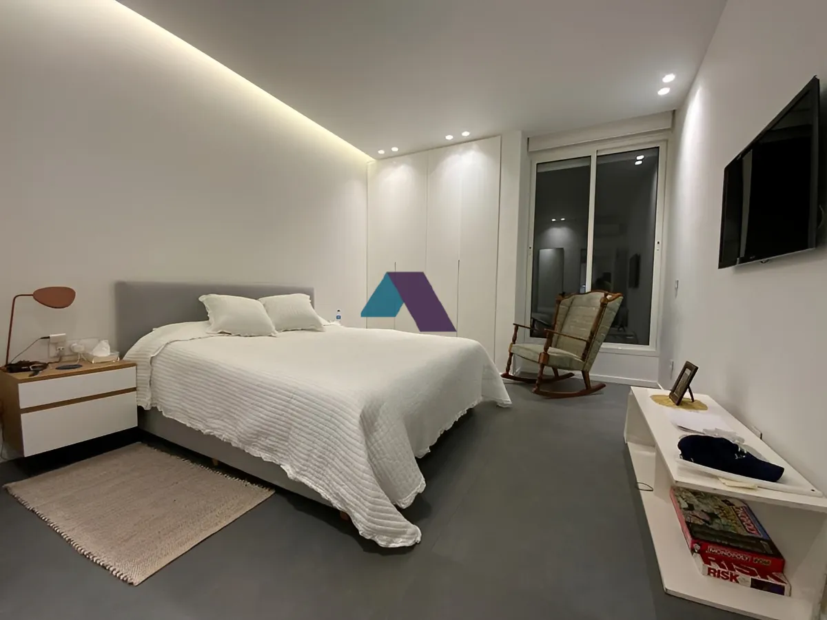 Apartment for Sale in Haret Sakher - 3 bed, 3 bath