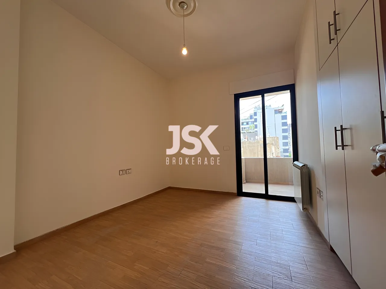 Apartment for Sale in Sioufi