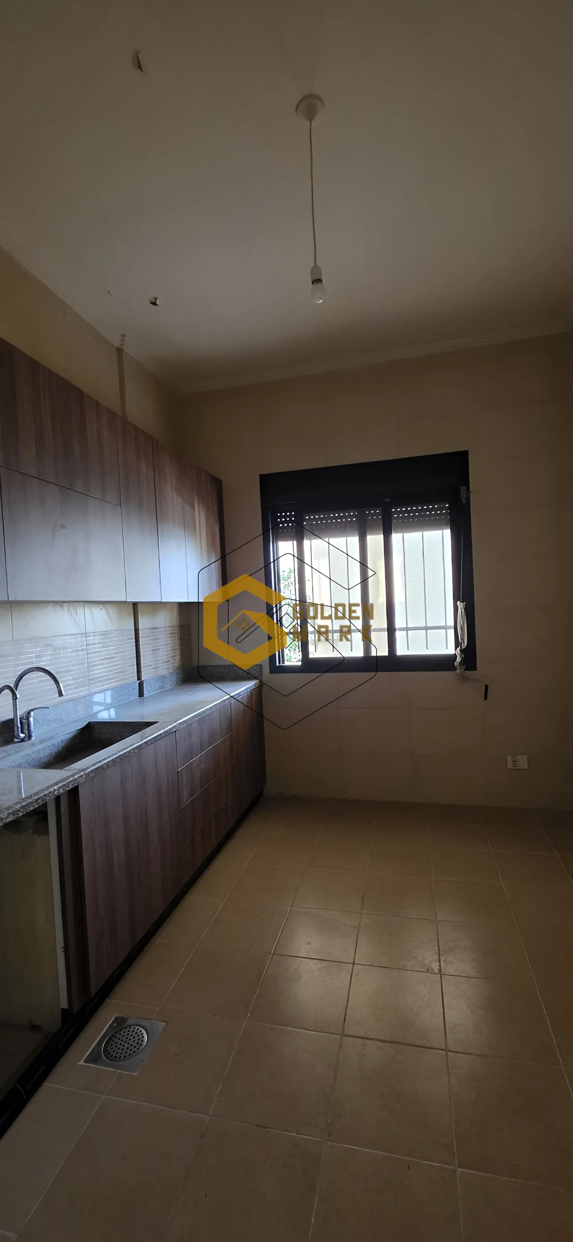Apartment for Rent in Mazraat Yachoua