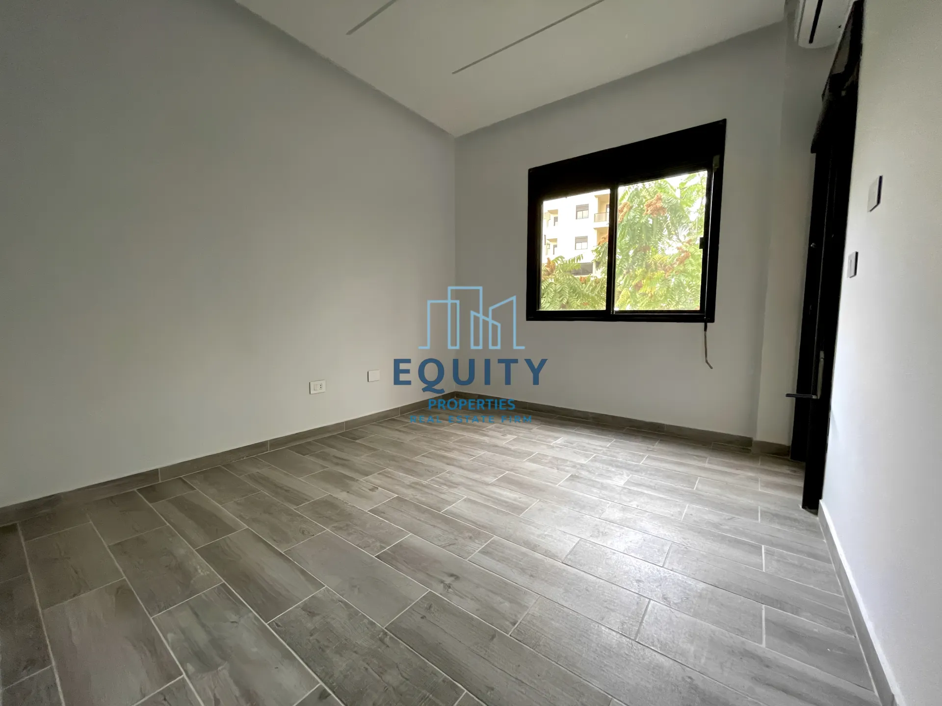 Apartment for Sale in Zouk Mosbeh