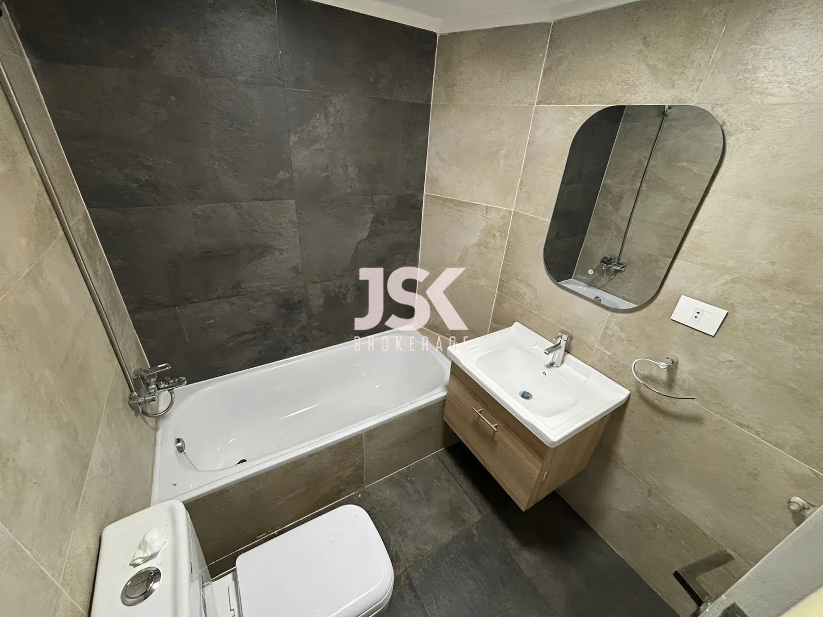 Apartment for Sale in Zikrit