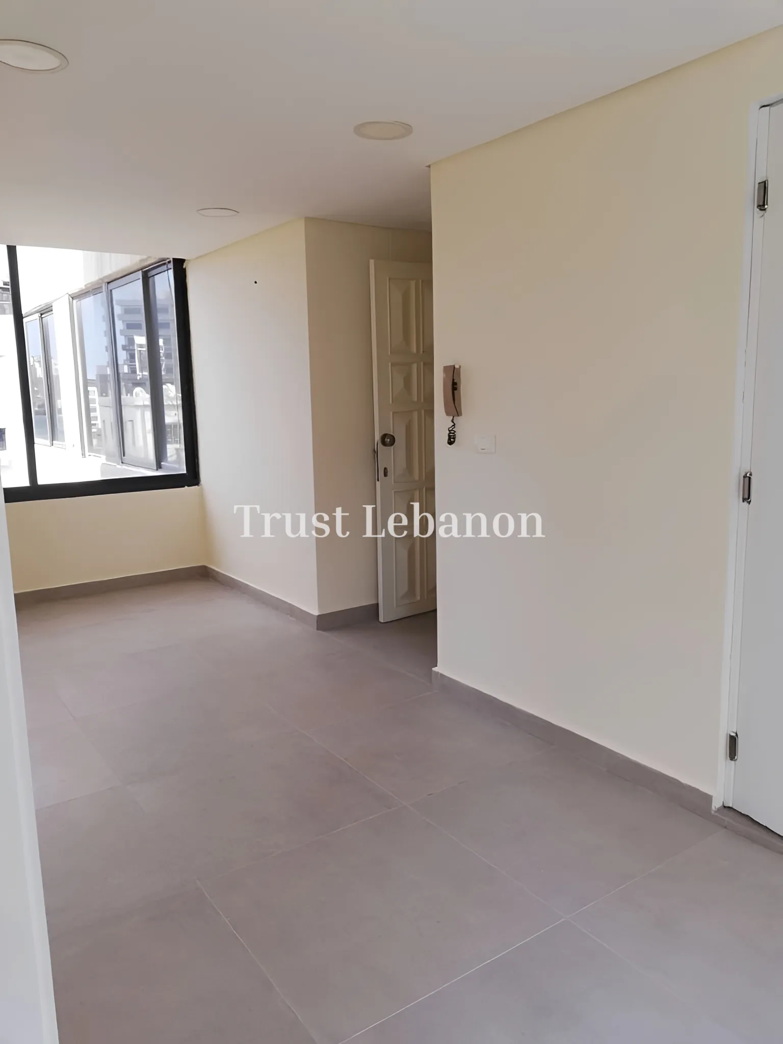 Apartment for rent in Mkalles, Lebanon