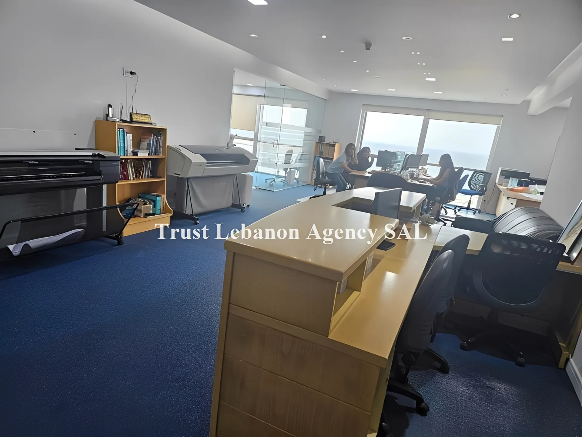 Office for rent in Metn, Dbayeh