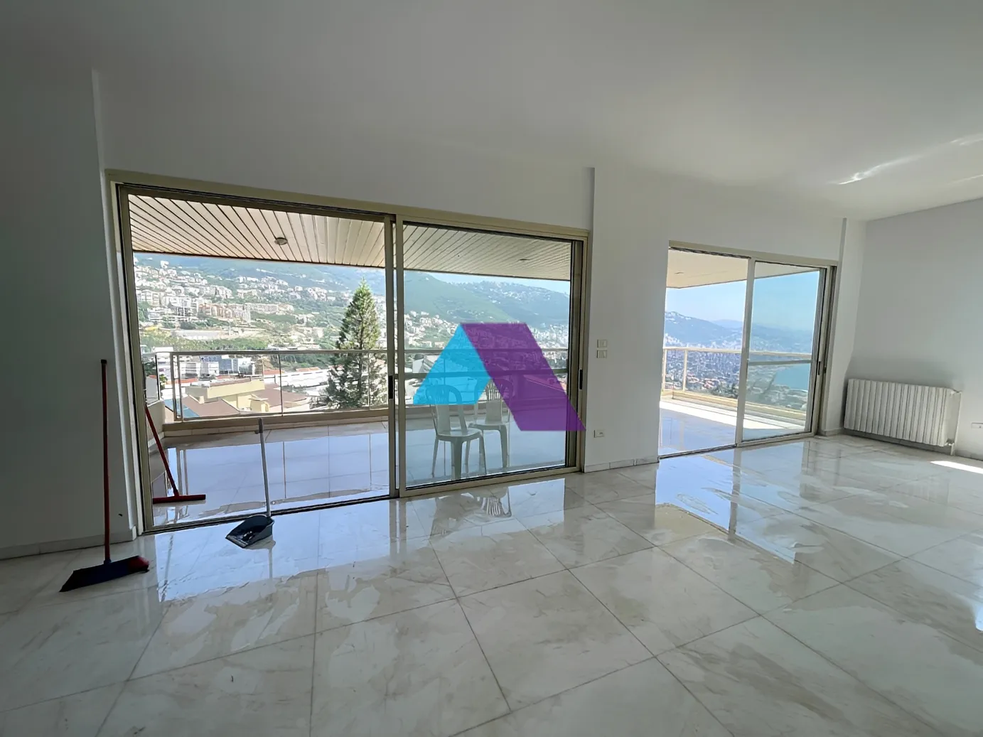Apartment for Sale in Adma w Dafnah