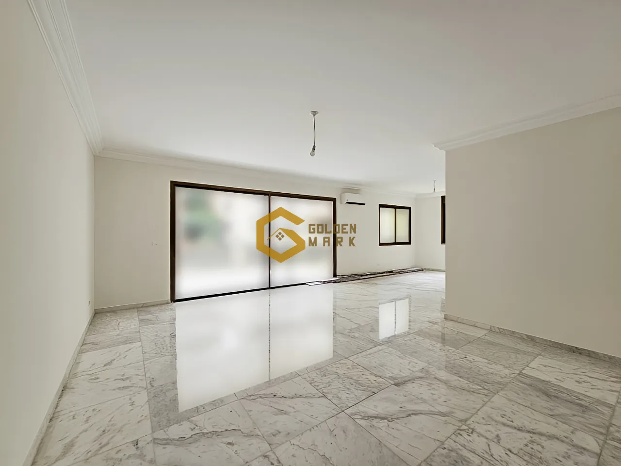Apartment for Sale in Achrafieh, Beirut - 3 bed, 2 bath