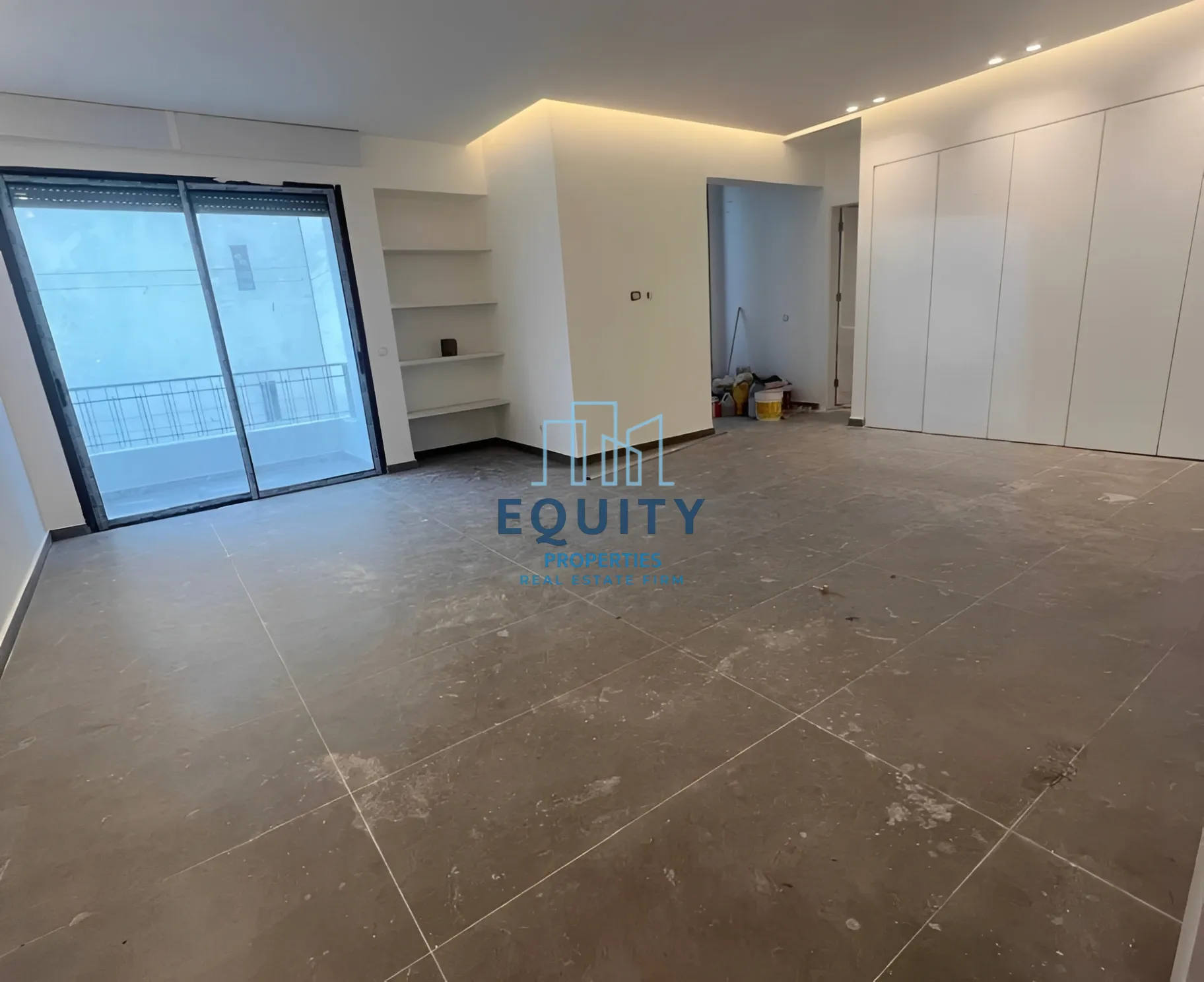 Apartment for sale in Achrafieh, Beirut, Lebanon - 4 bed, 5 bath