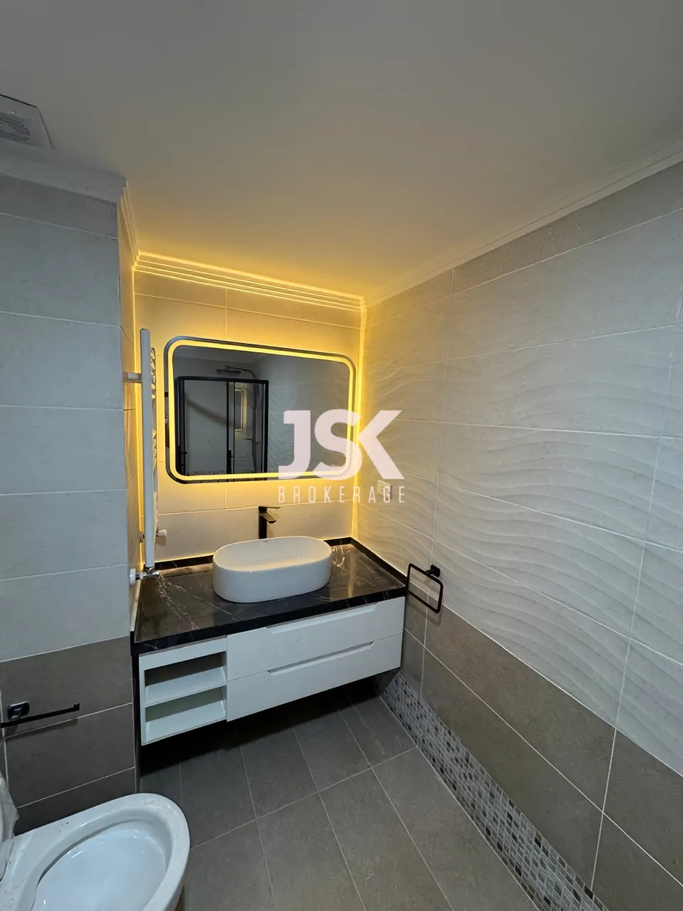 Apartment for Sale in Kfar Hbab