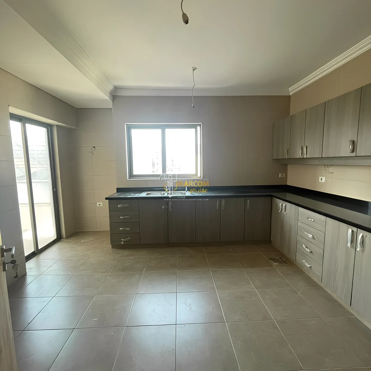 Apartment for Sale in Ras Al Naba'a
