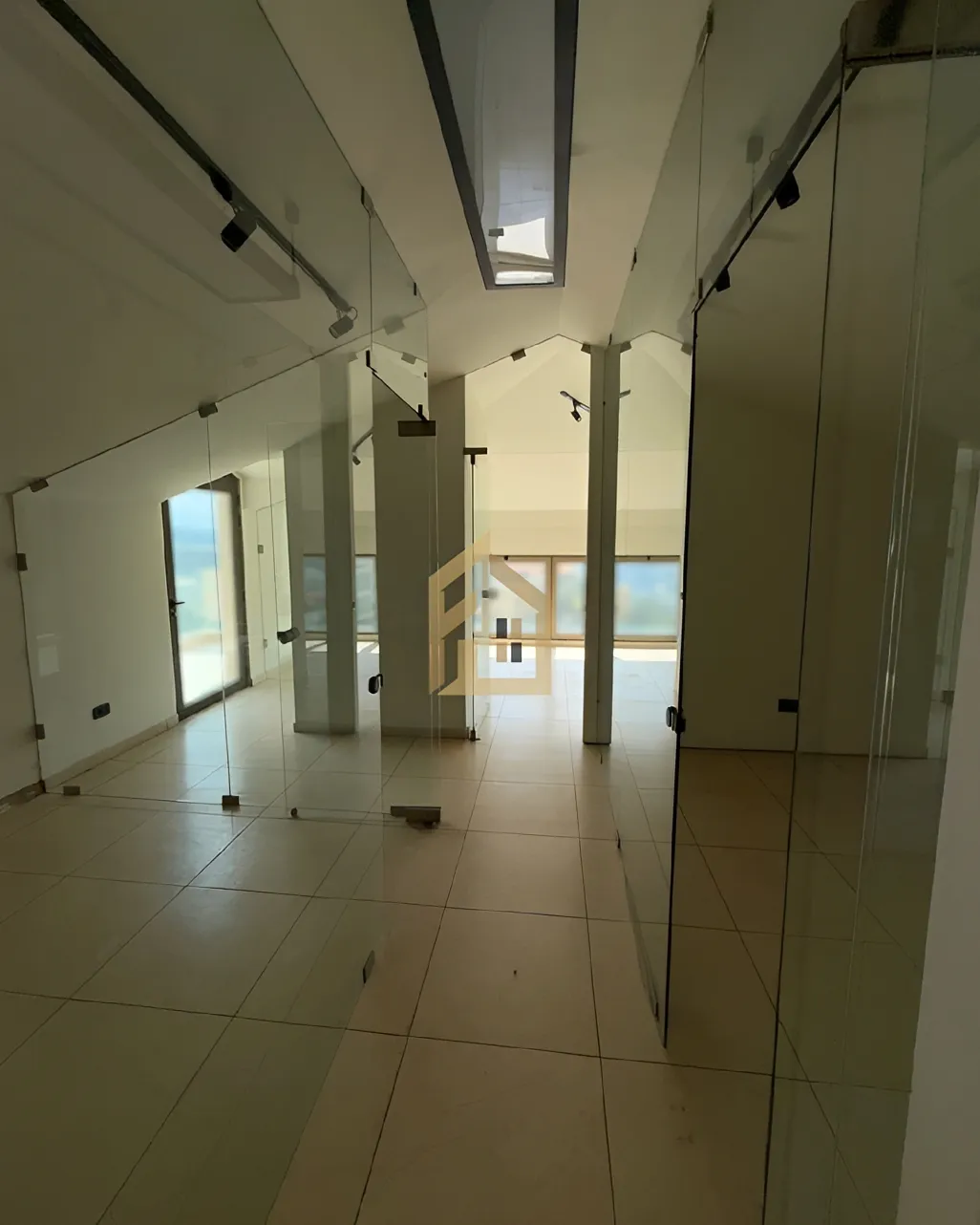Office for rent in WJ98+96V, Bayada Main Road, Rabieh, Lebanon