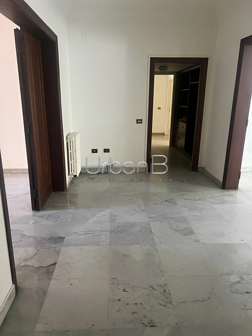 Office for rent in Achrafieh, beirut, lebanon