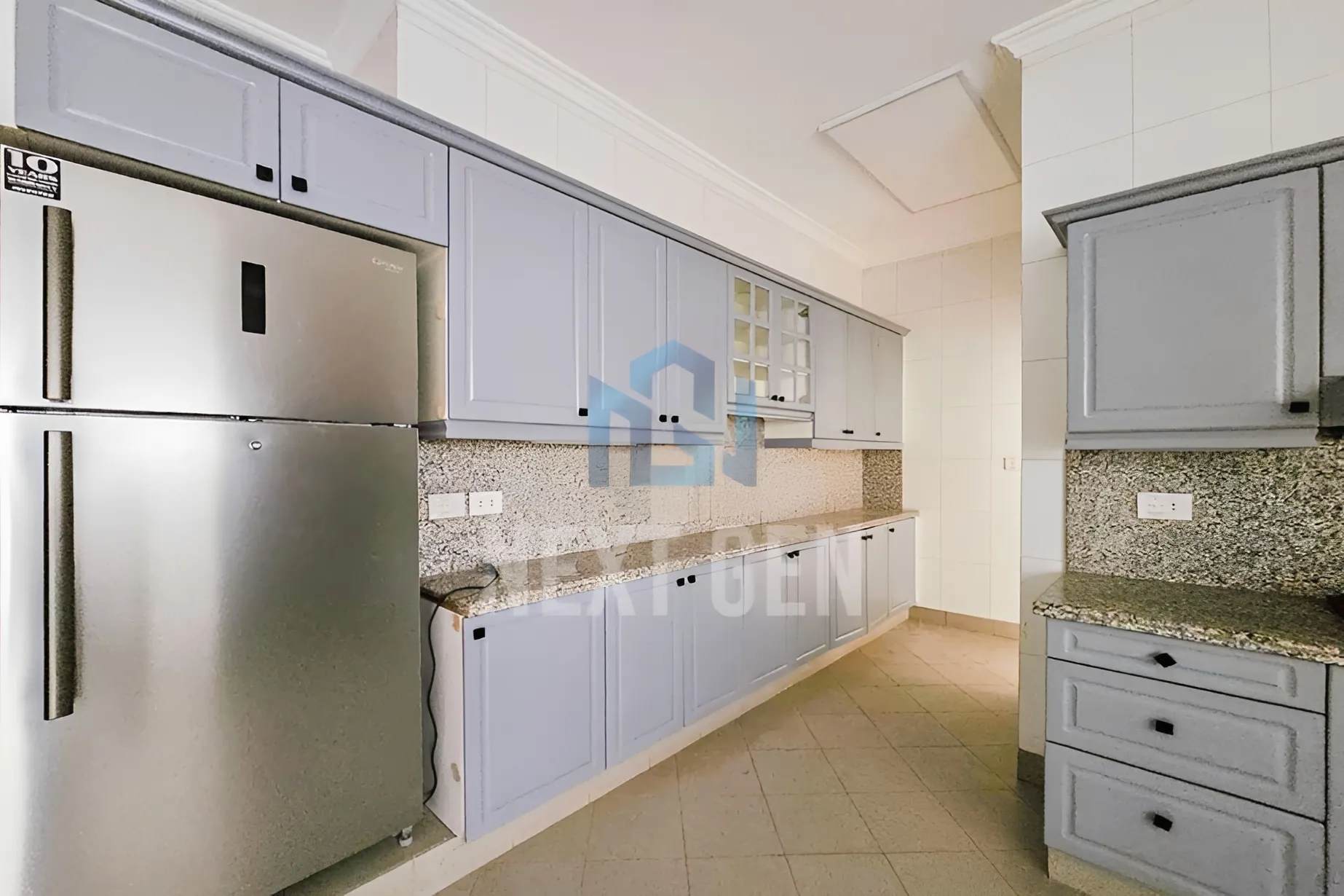 Apartment for rent in Ramleh Al Bayda, Beirut, Lebanon