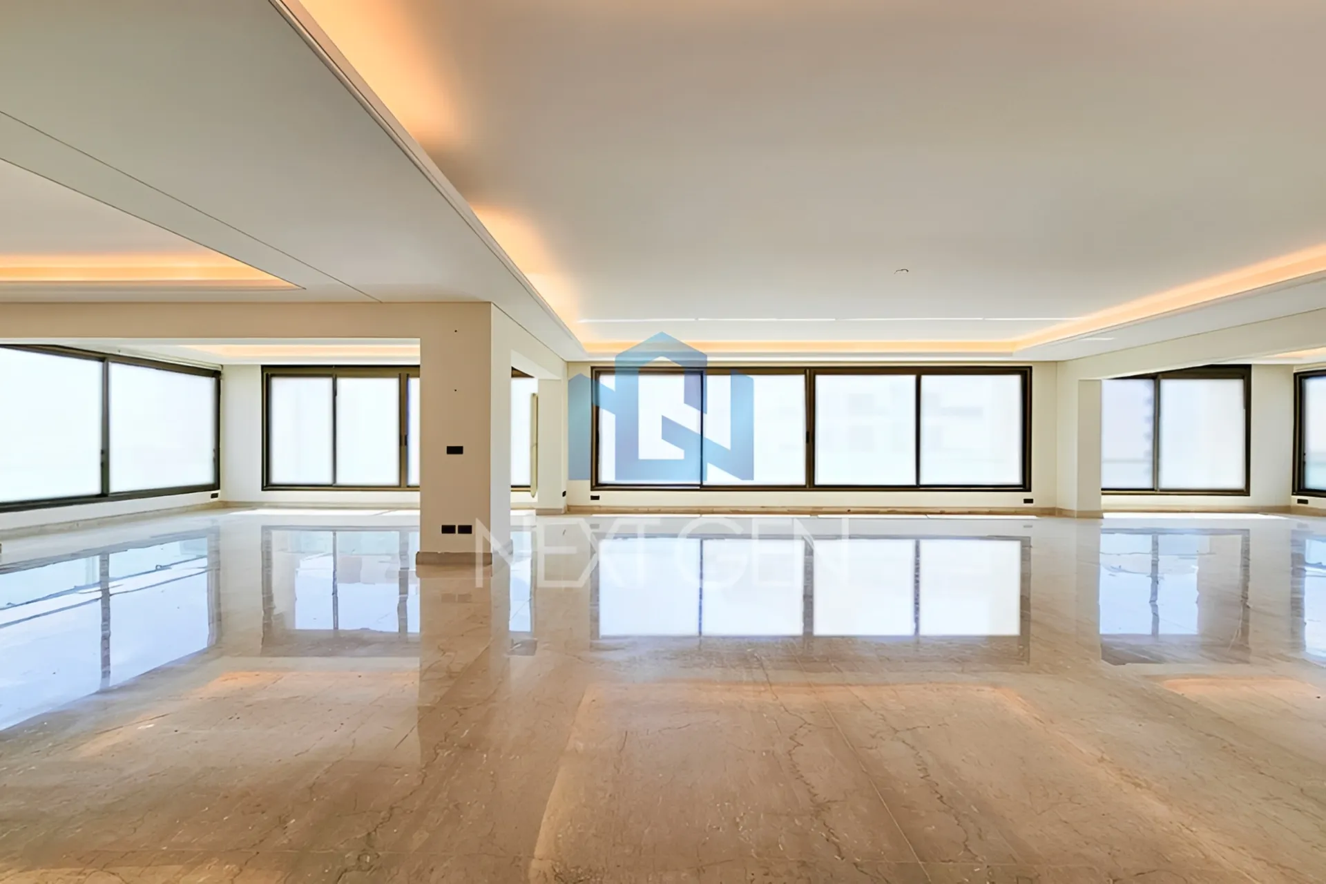 Apartment for sale in Ramleh Al Bayda, Beirut, Lebanon - 4 bed, 6 bath