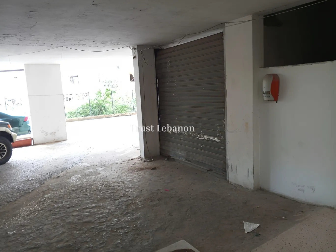 Warehouse for sale in Baouchriyeh, Lebanon