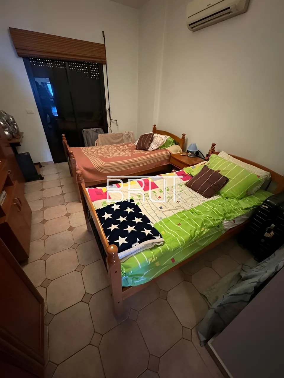 Apartment for Sale in Haret Sakher