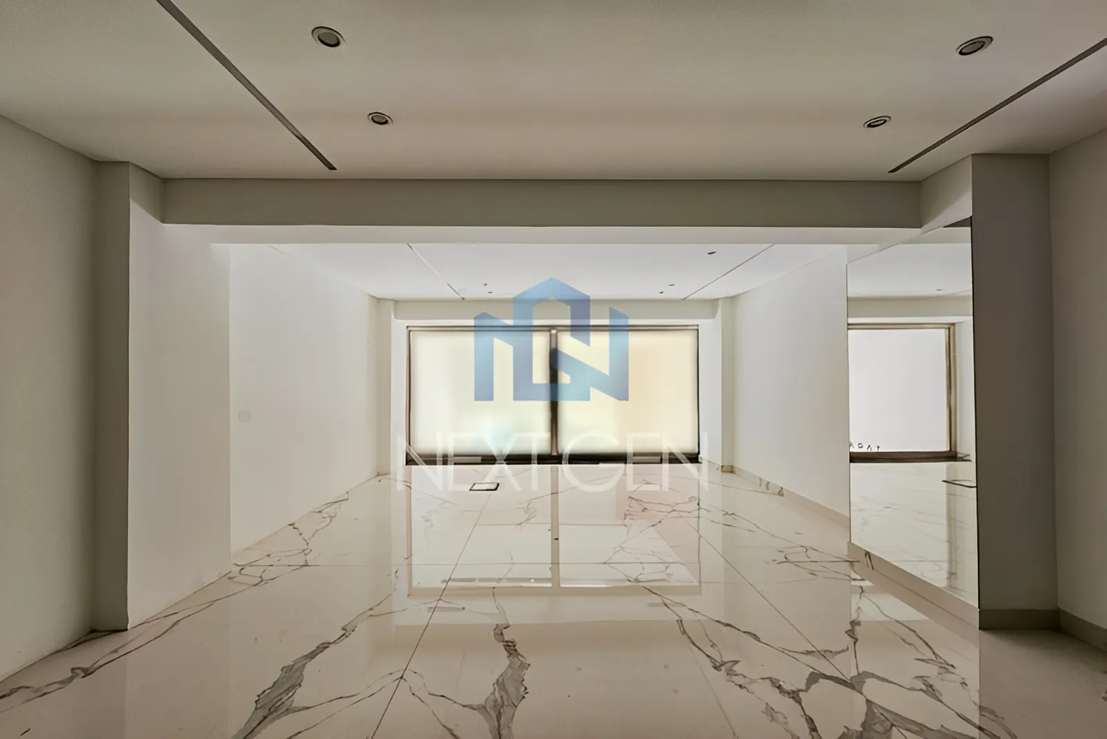 Shop for rent in Downtown